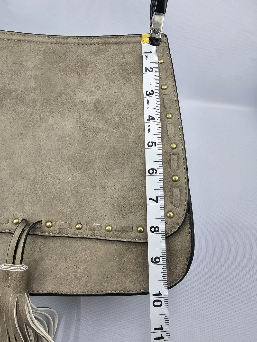 Jen & Co Bailey Vegan Crossbody with Animal Print Guitar Strap Gray - Picture 9 of 11